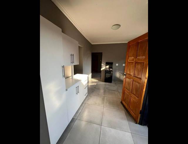 2 BEDROOM PROPERTY TO RENT IN NALEDI